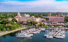 The Vinoy Resort & Golf Club, Autograph Collection